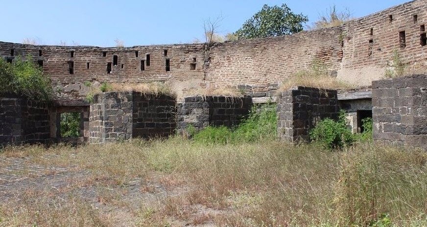Ahmednagar Fort (Bhuikot Killa), Ahmednagar, Maharashtra - Vushii.com Ahmednagar Fort (Bhuikot Killa), Ahmednagar, Maharashtra - Vushii.com